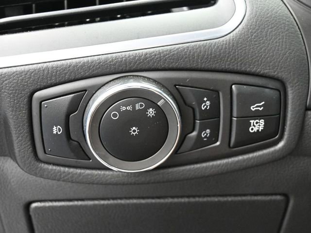 Used 2024 Ford Edge Titanium image 38