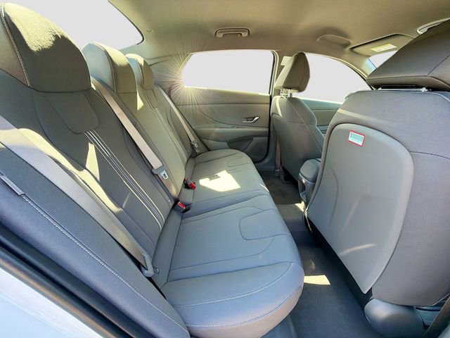 New 2026 Hyundai Elantra Blue image 26