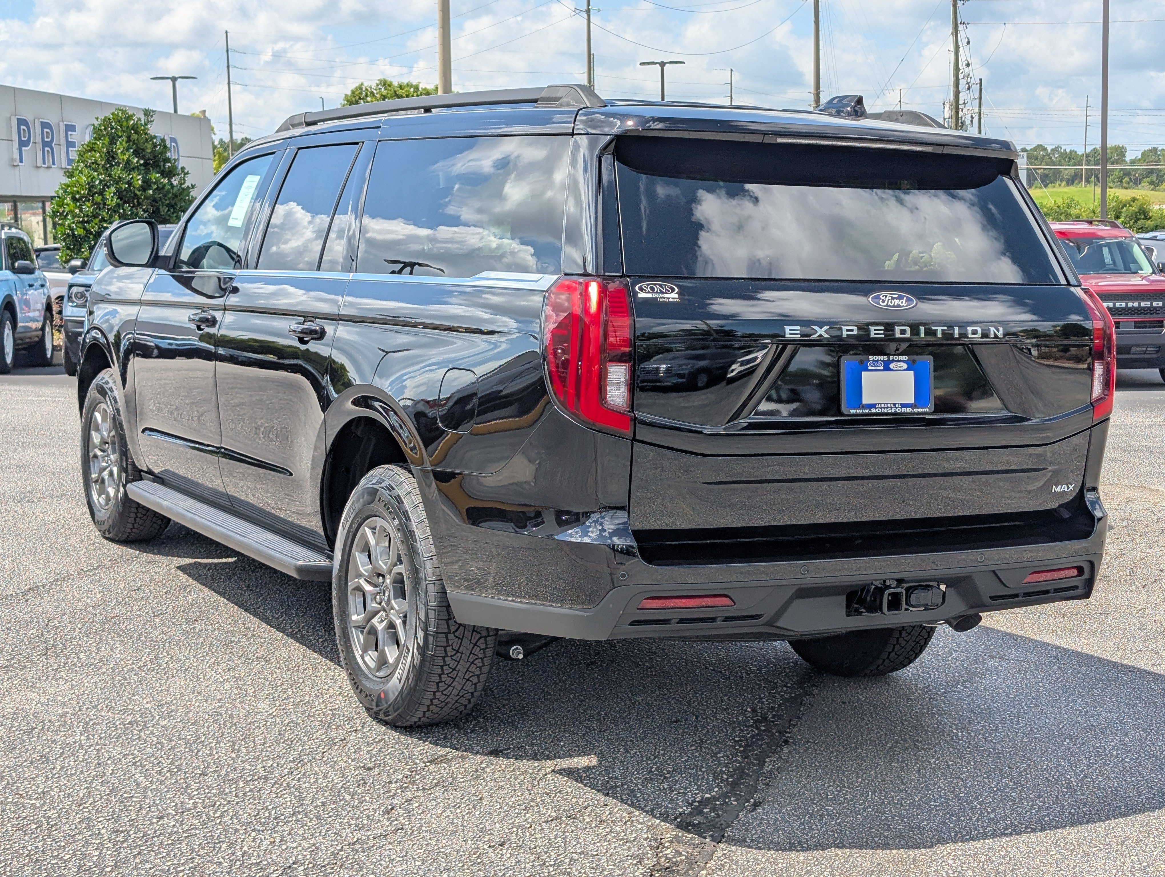 New 2027 Ford Expedition Max Active RWD image 13