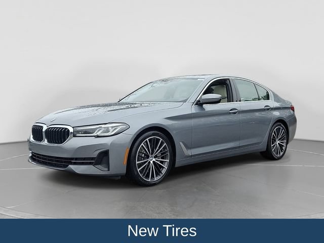 Used 2023 BMW 530i w/ Premium Package RWD image 4