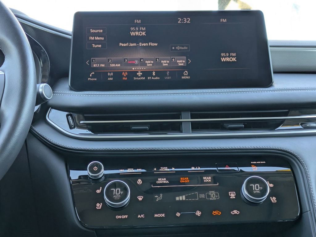 Certified 2025 INFINITI QX60 Luxe image 19