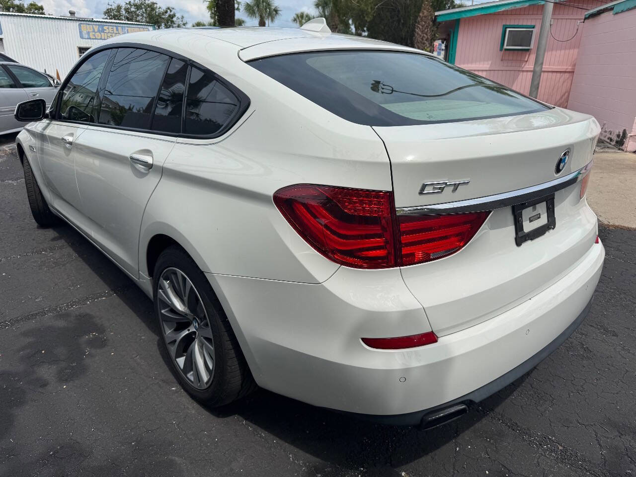 Used 2012 BMW 550i Gran Turismo w/ Convenience Pkg image 14