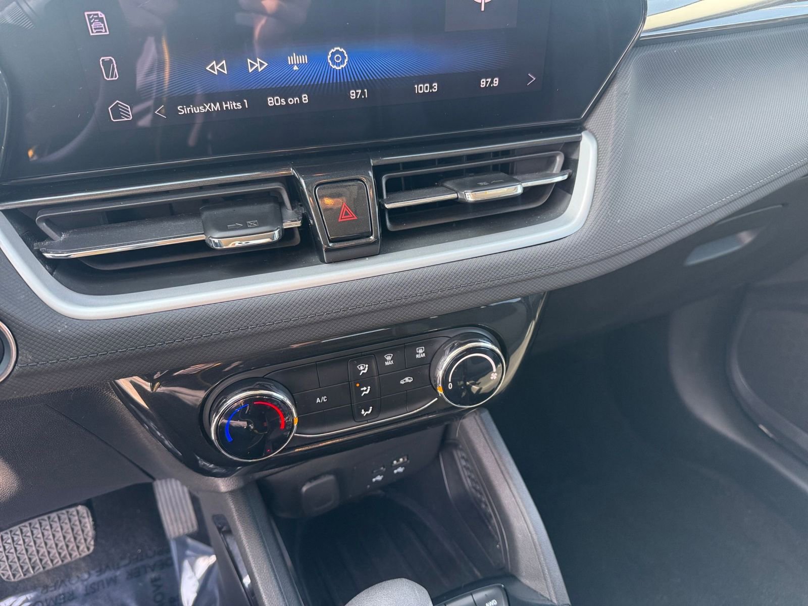 Used 2025 Chevrolet TrailBlazer LT image 17