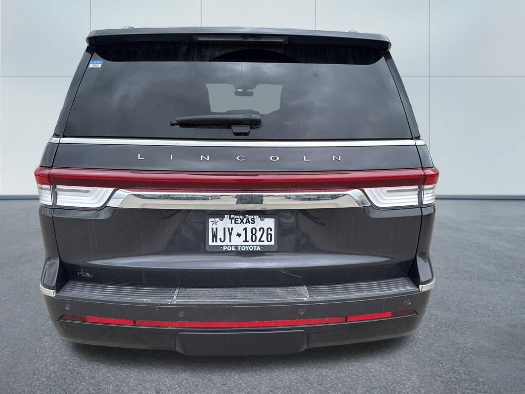 Used 2022 Lincoln Navigator Reserve AWD/4WD image 6