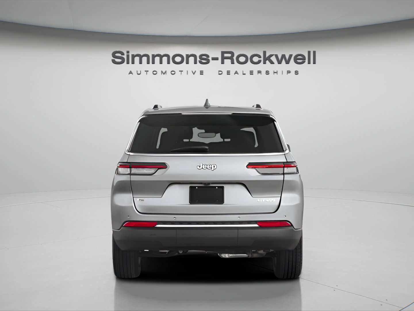 Used 2024 Jeep Grand Cherokee L Laredo w/ Luxury Tech Group I AWD/4WD image 8
