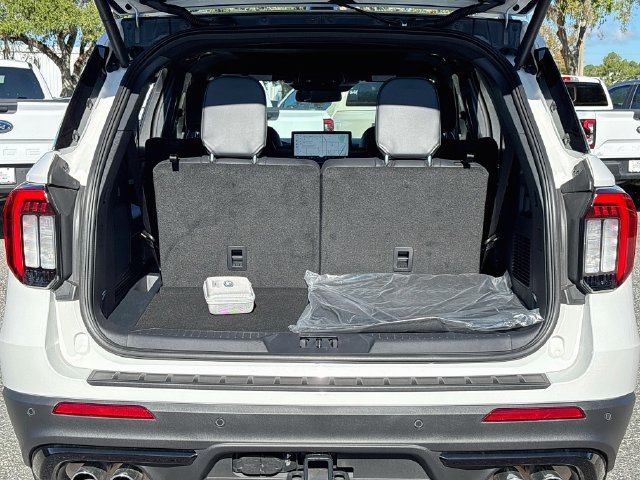 New 2026 Ford Explorer ST w/ Sun And Sound Package AWD/4WD image 27