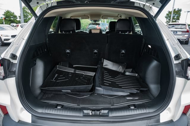 Used 2020 Ford Escape SEL FWD image 11