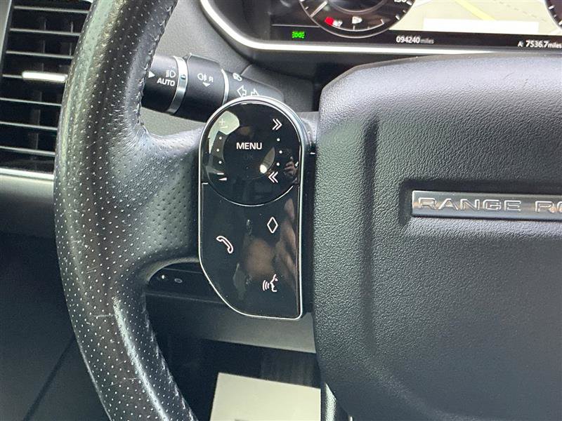 Used 2019 Land Rover Range Rover Sport SE AWD/4WD image 43