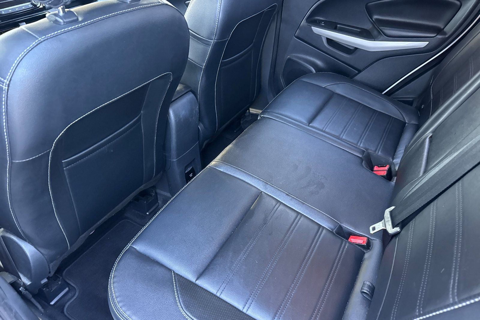 Used 2019 Ford EcoSport Titanium AWD/4WD image 11