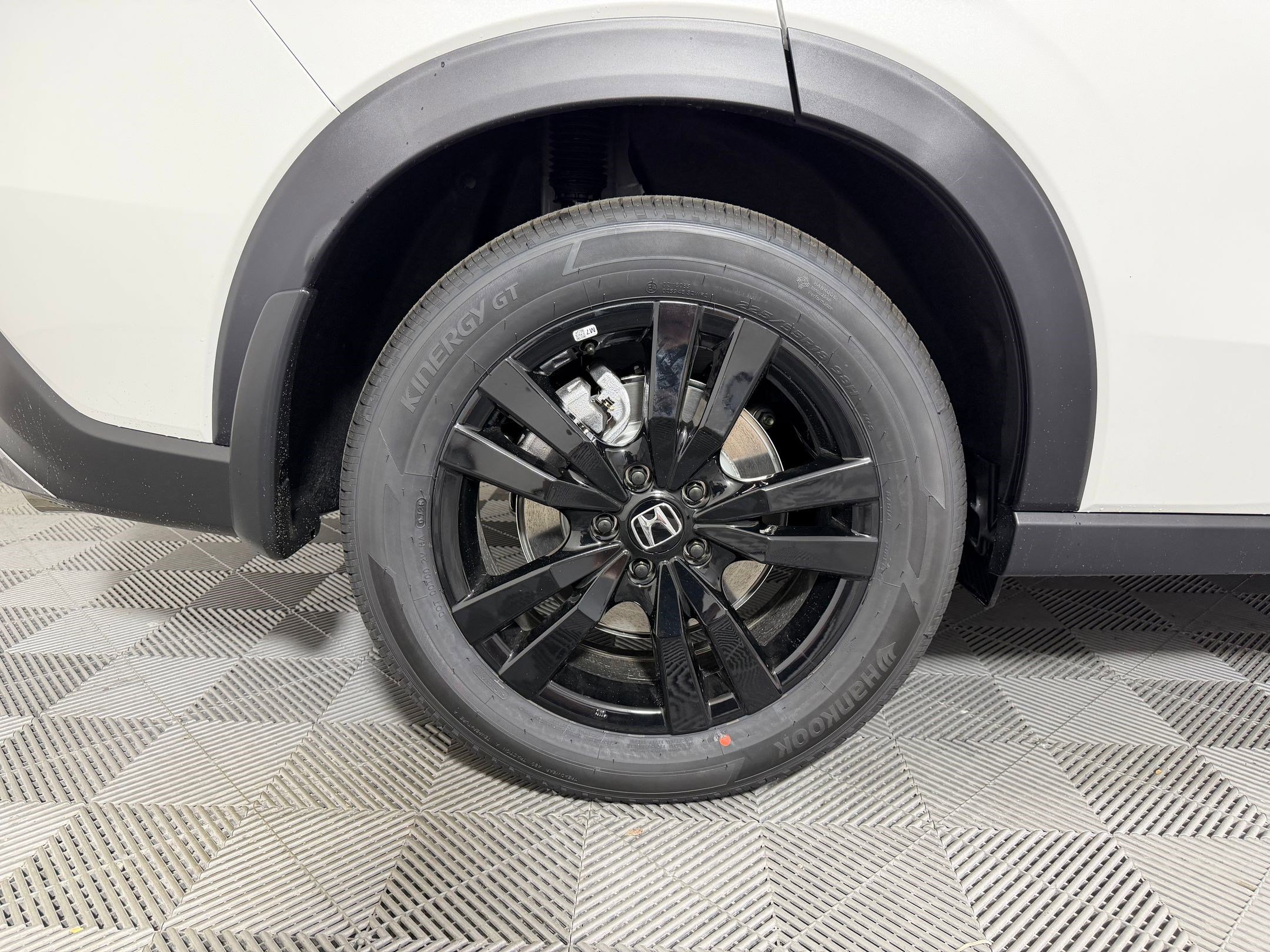 New 2026 Honda HR-V Sport image 19
