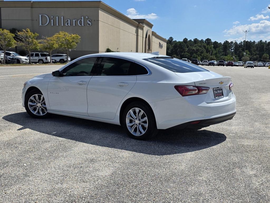 Used 2022 Chevrolet Malibu LT w/ Leather Package image 5