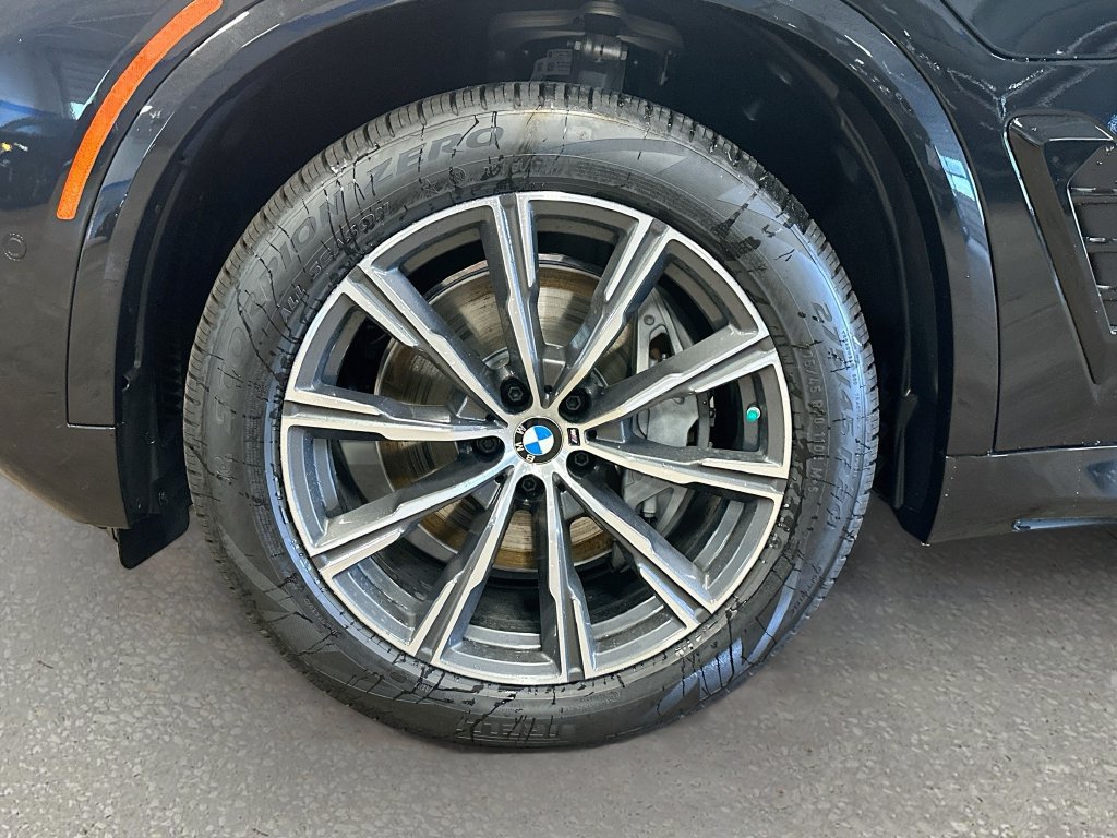 New 2026 BMW X5 xDrive50e w/ Executive Package AWD/4WD image 32