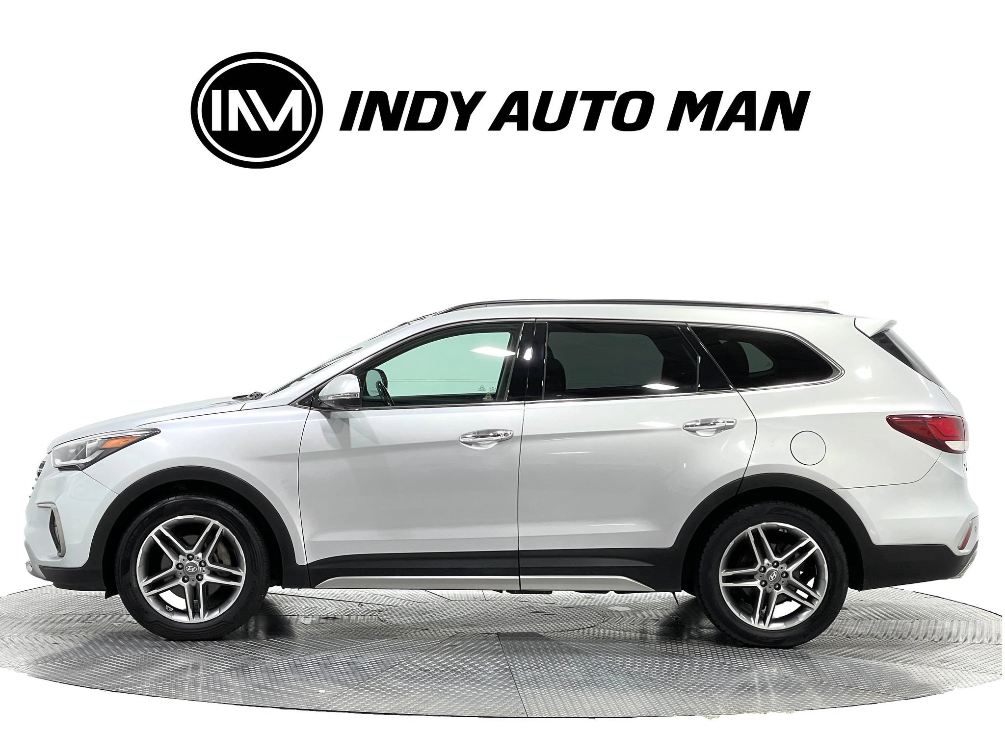 Used 2019 Hyundai Santa Fe XL AWD/4WD image 7