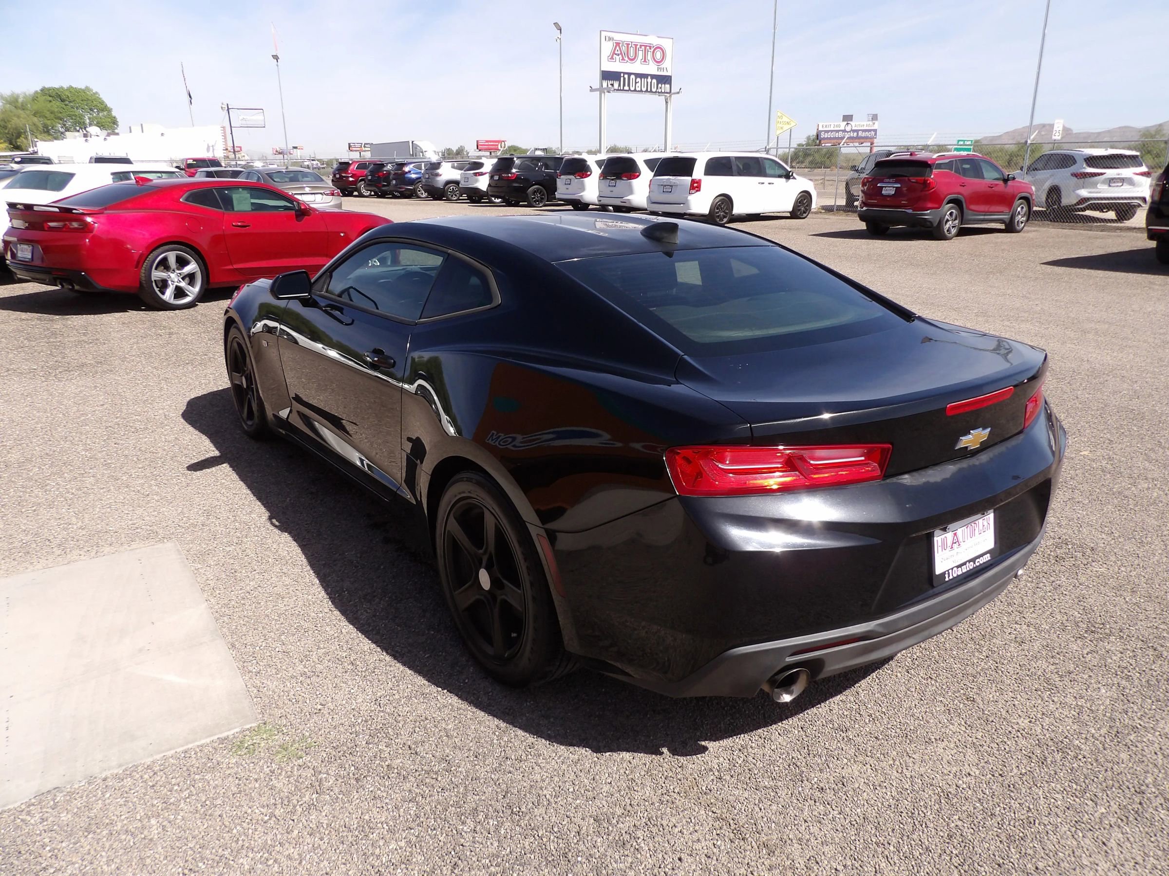 Used 2017 Chevrolet Camaro LT RWD image 6