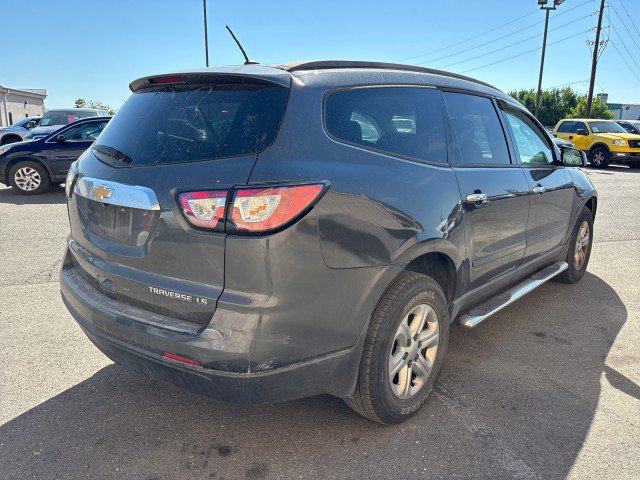 Used 2014 Chevrolet Traverse LS image 5