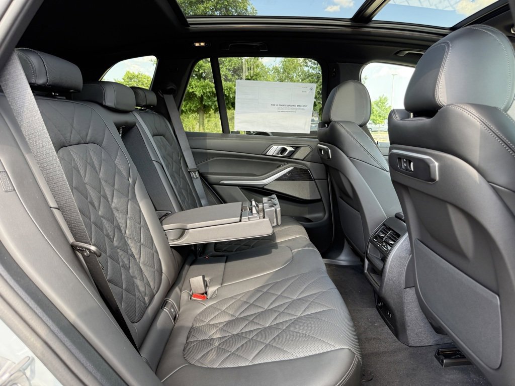 Used 2026 BMW X5 xDrive50e w/ M Sport Package image 20