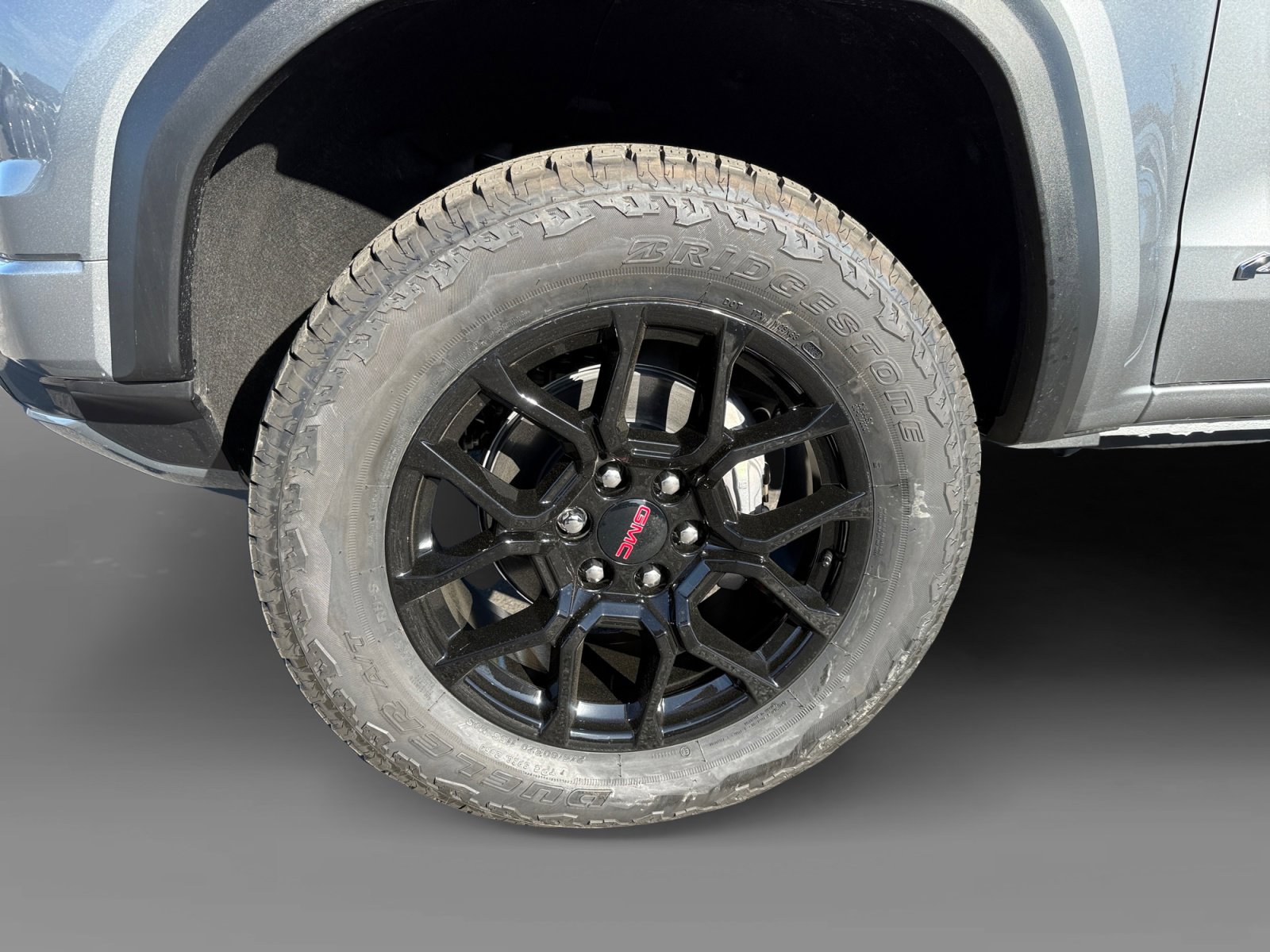 New 2026 GMC Canyon AT4 image 9