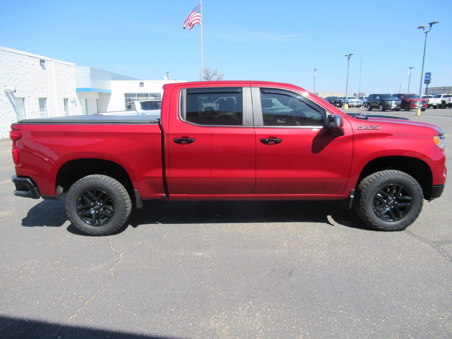 Certified 2023 Chevrolet Silverado 1500 LT Trail Boss w/ LT Trail Boss Premium Package AWD/4WD image 4