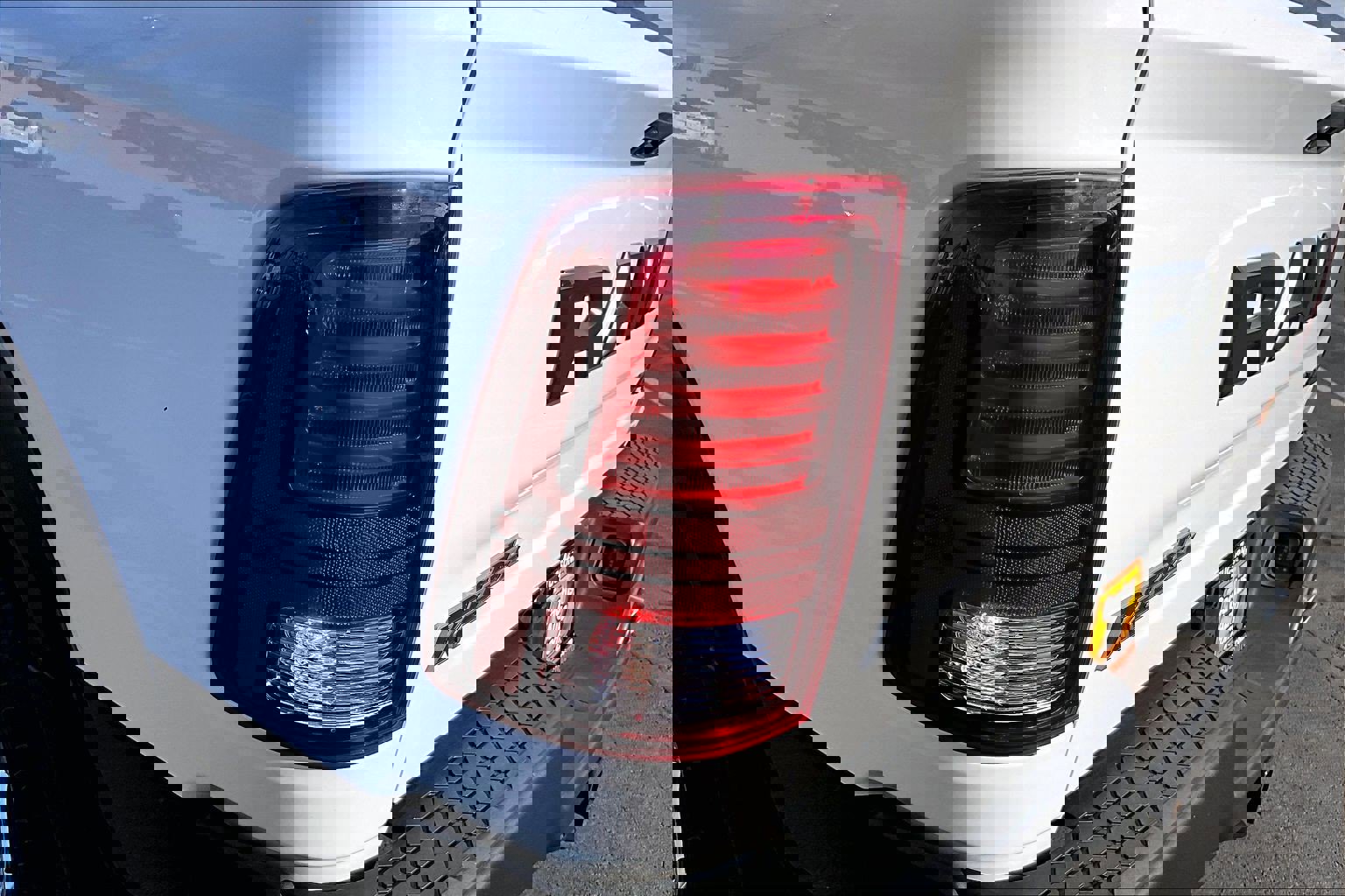 Used 2017 RAM 1500 Rebel image 30