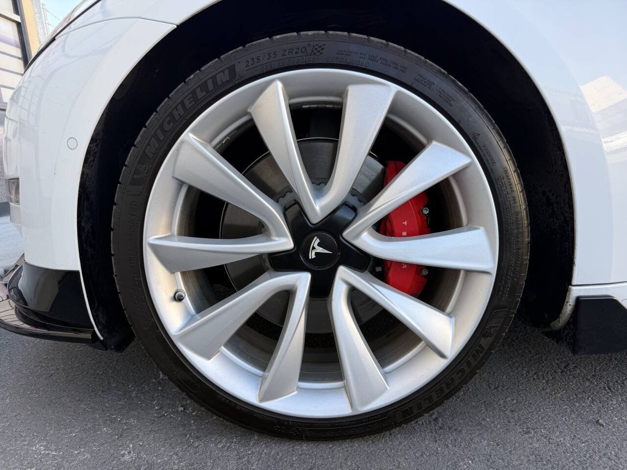 Used 2018 Tesla Model 3 Performance AWD/4WD image 33