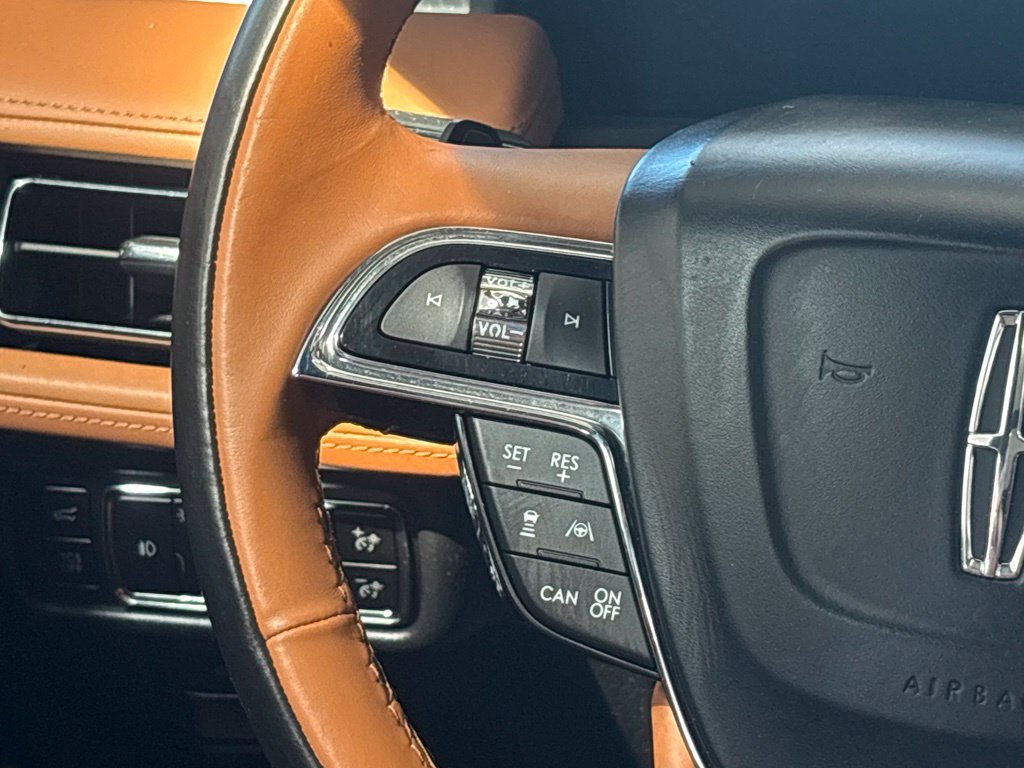 Used 2023 Lincoln Nautilus Black Label AWD/4WD image 19