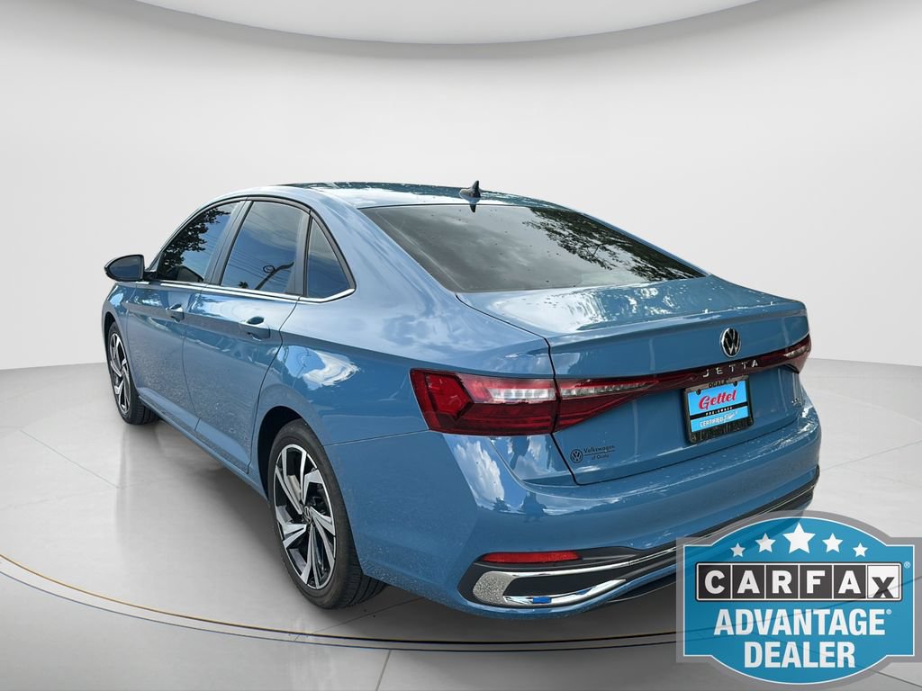 Certified 2025 Volkswagen Jetta SEL FWD image 7