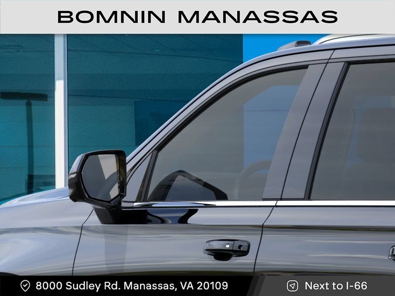 New 2026 Chevrolet Suburban LT w/ Comfort Package AWD/4WD image 12
