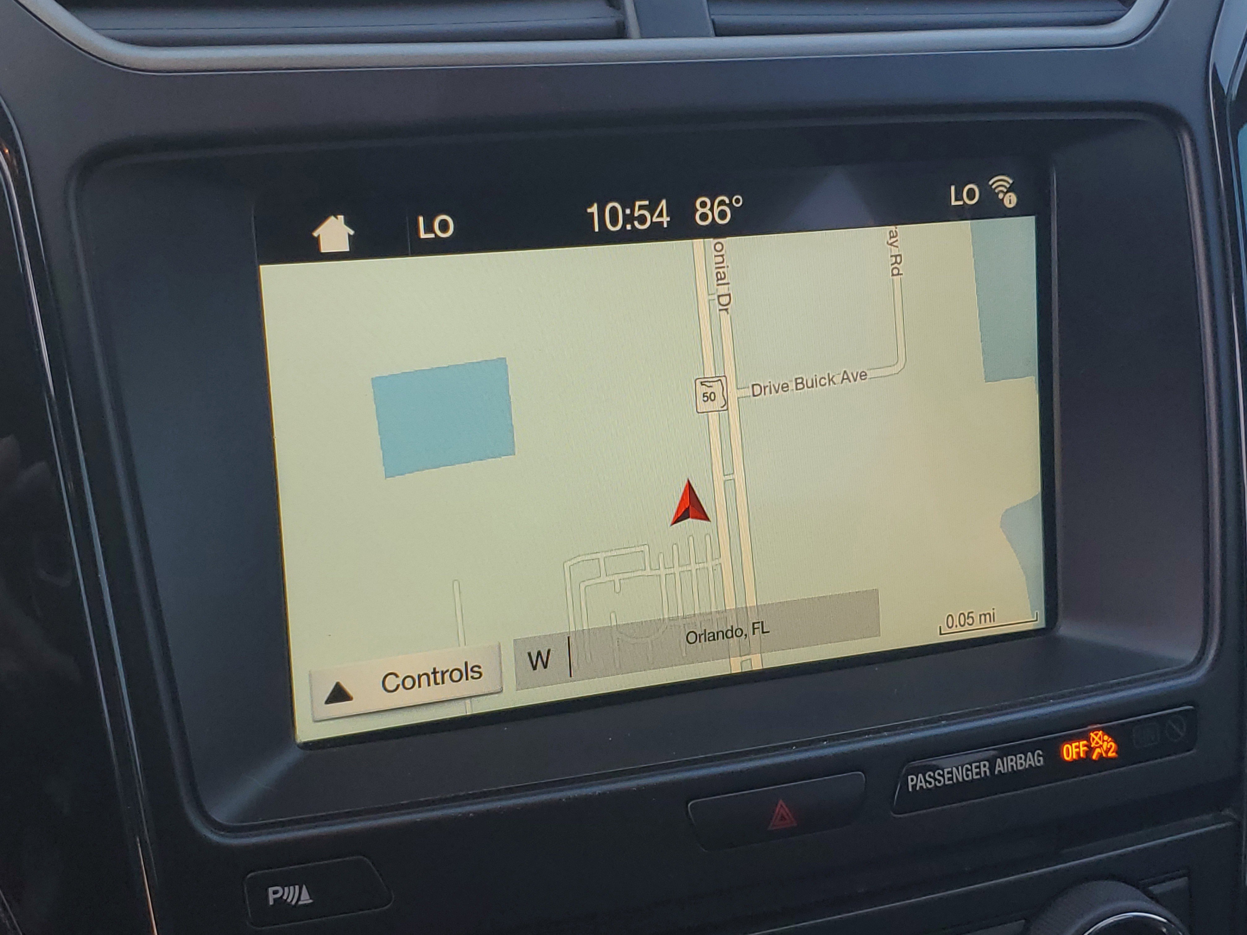 Used 2018 Ford Explorer XLT w/ Equipment Group 202A image 23