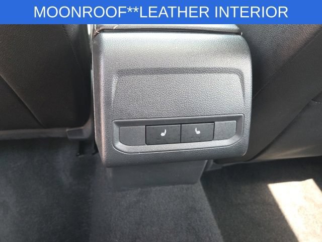 Used 2022 Volkswagen Jetta SEL FWD image 47