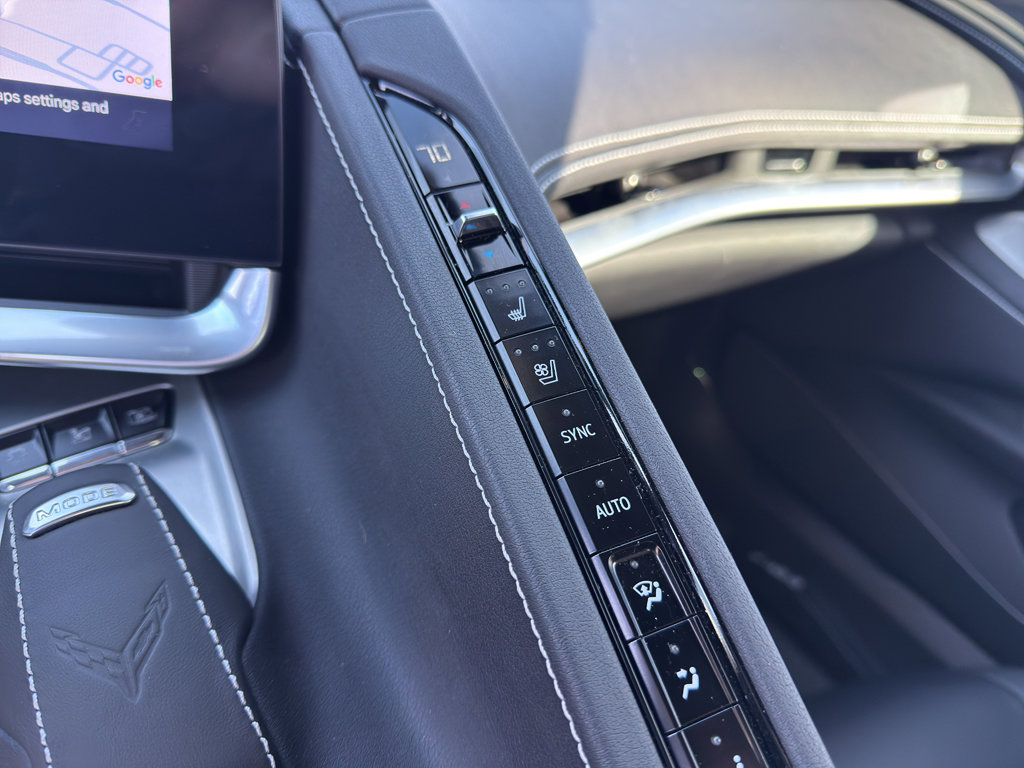 Used 2024 Chevrolet Corvette Stingray Preferred Cpe w/ 2LT image 18