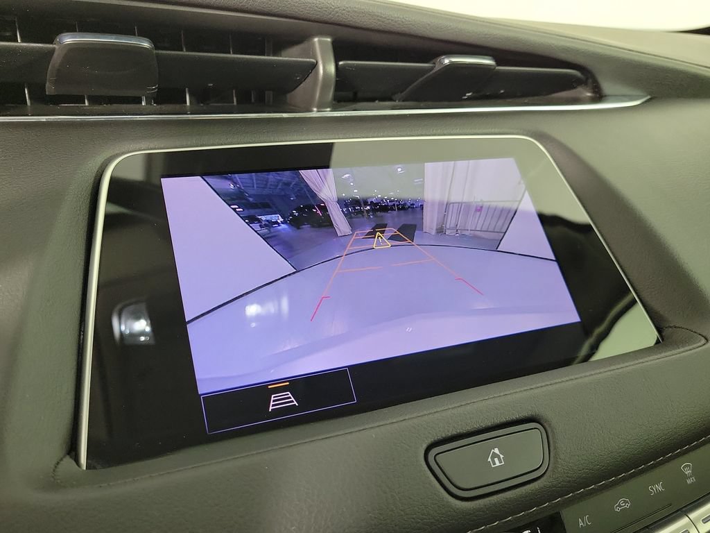 Used 2023 Cadillac XT4 Luxury w/ Driver Awareness Package FWD image 27