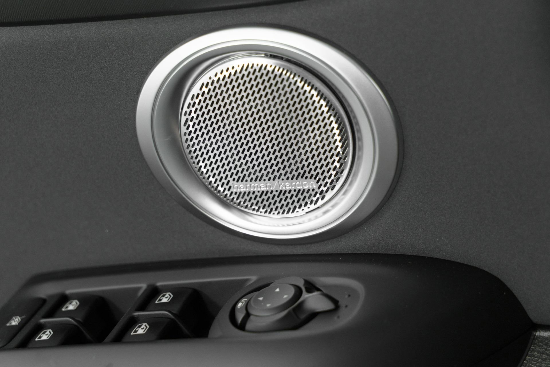 New 2025 Alfa Romeo Tonale w/ Premium Package image 47