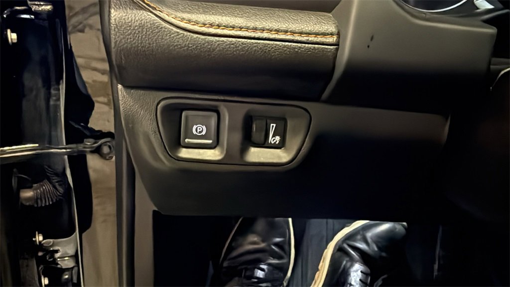 Used 2023 GMC Acadia AT4 w/ Trailering Package image 34