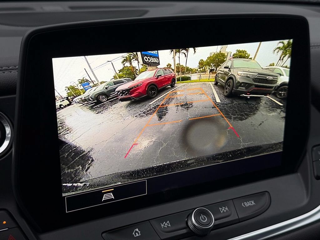 Certified 2025 Chevrolet Blazer LT FWD image 24