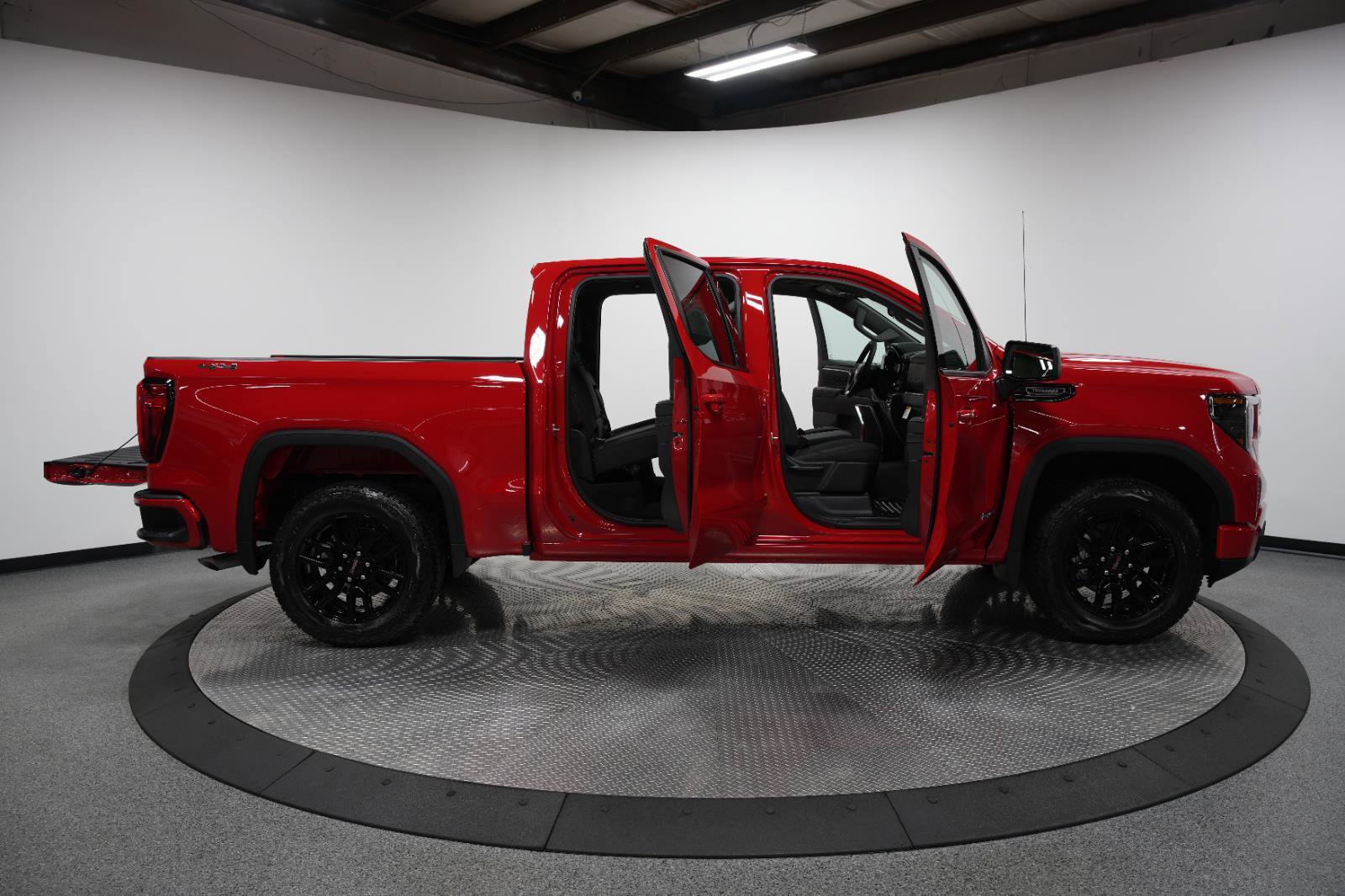 New 2026 GMC Sierra 1500 Elevation image 9