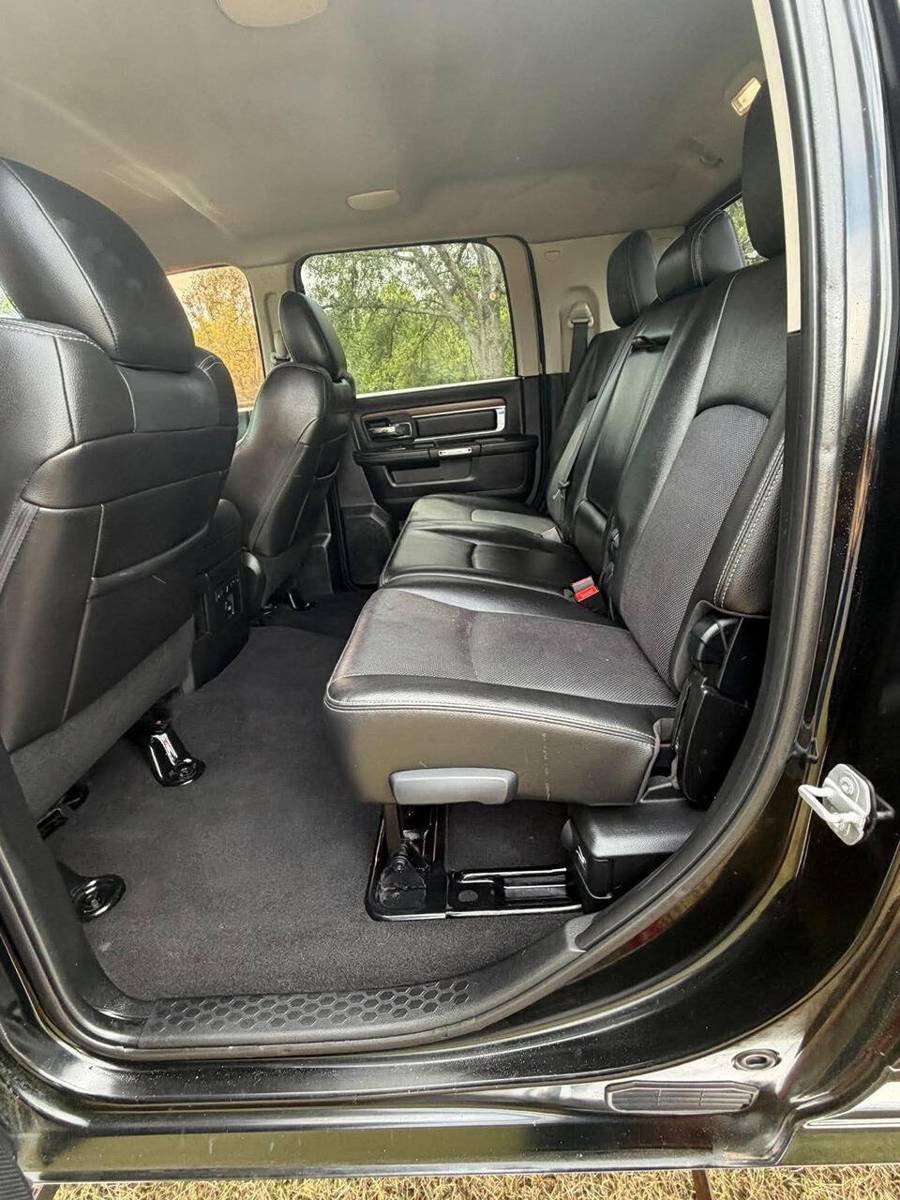 Used 2015 RAM 2500 Laramie AWD/4WD image 11