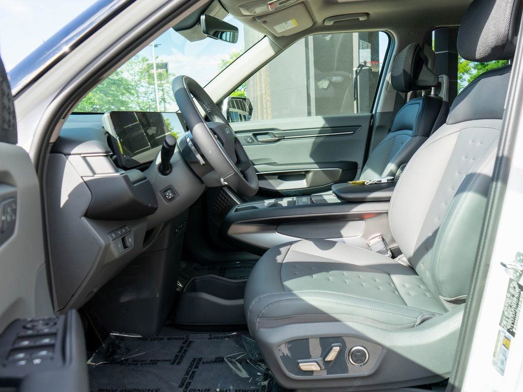 New 2026 Kia EV9 Wind image 11