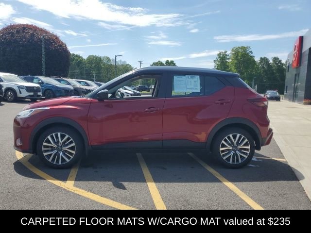 Certified 2023 Nissan Kicks SV FWD image 3