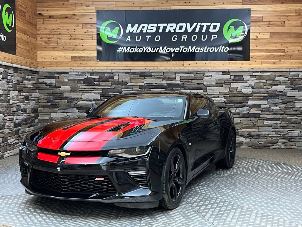 Used 2016 Chevrolet Camaro SS RWD image 9
