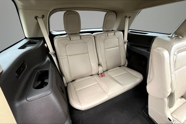 Used 2021 Lincoln Aviator Reserve w/ Equipment Group 201A AWD/4WD image 25