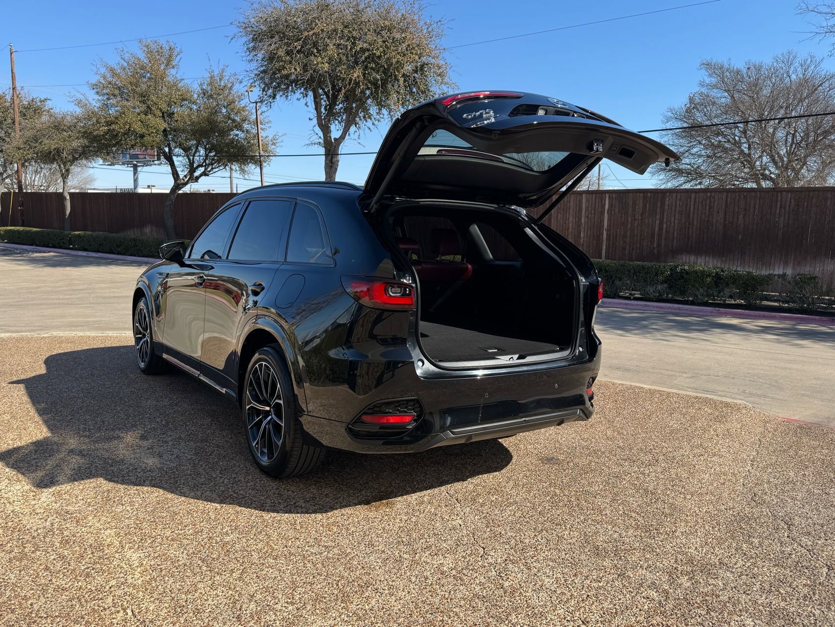 Used 2025 MAZDA CX-70 3.3 Turbo S w/ Premium Package image 14
