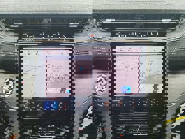 New 2025 Jeep Grand Cherokee Limited w/ Luxury Tech Group II image 4