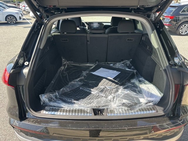 New 2025 Audi Q5 Premium image 11