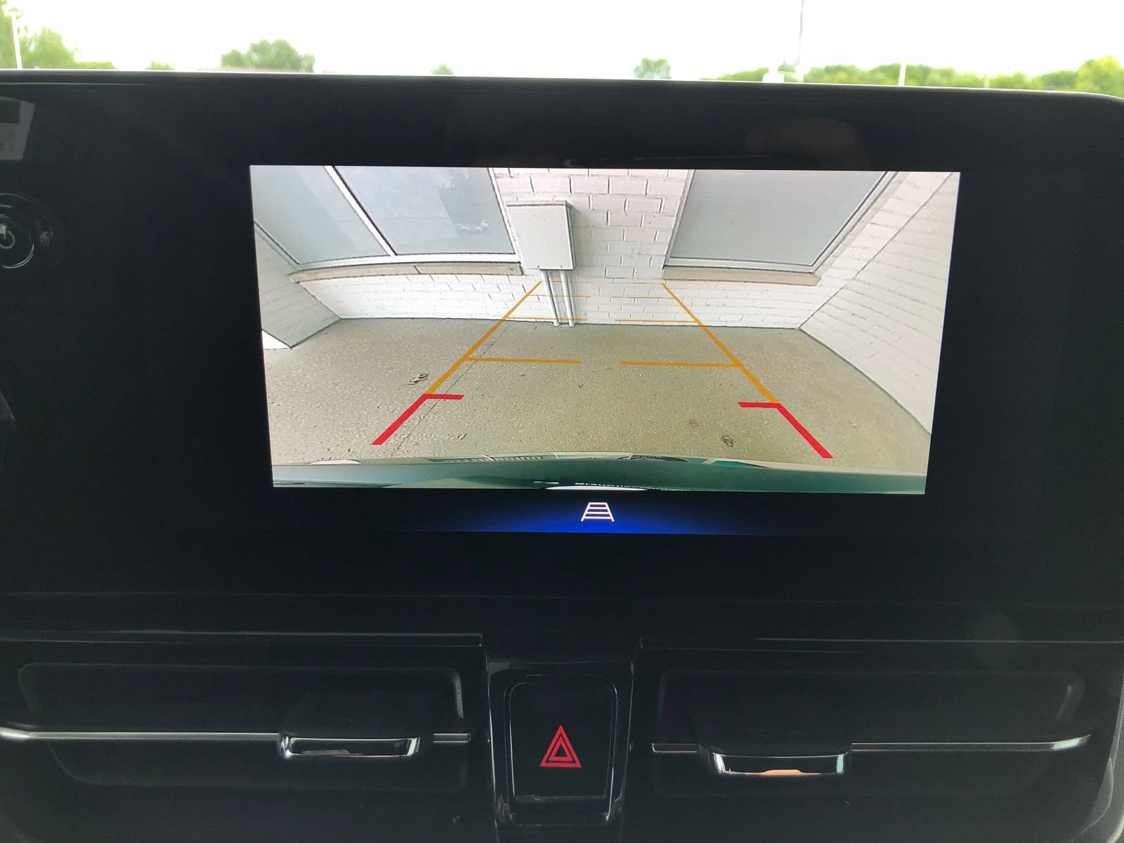 Used 2025 Chevrolet TrailBlazer ACTIV w/ Convenience Package FWD image 29