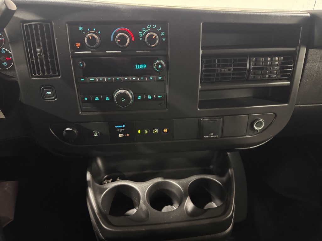 Used 2023 Chevrolet Express 3500 LS RWD image 10