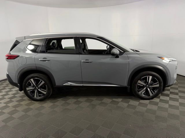 Used 2021 Nissan Rogue SL image 11