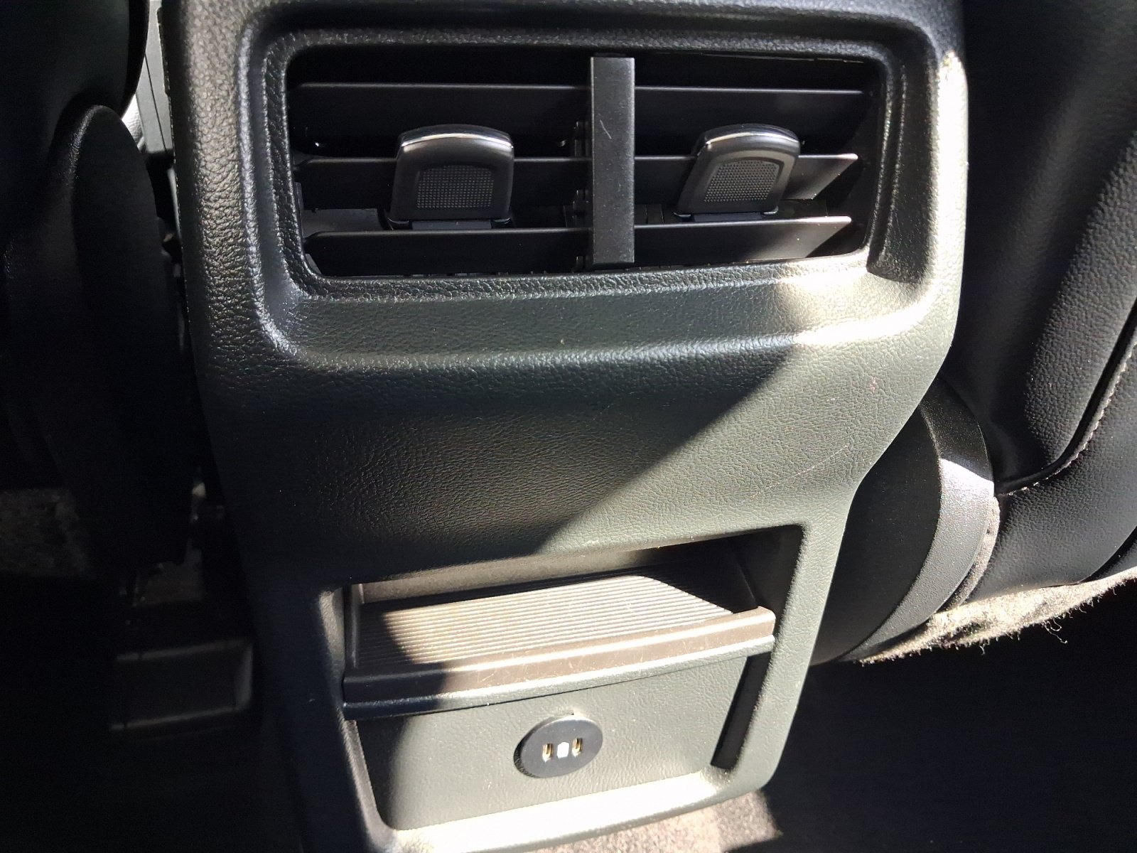 Used 2024 Ford Edge SEL AWD/4WD image 25