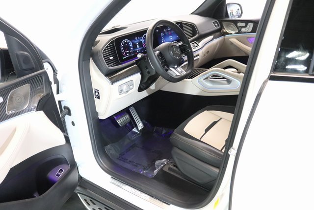 Used 2024 Mercedes-Benz GLS 63 AMG 4MATIC image 20