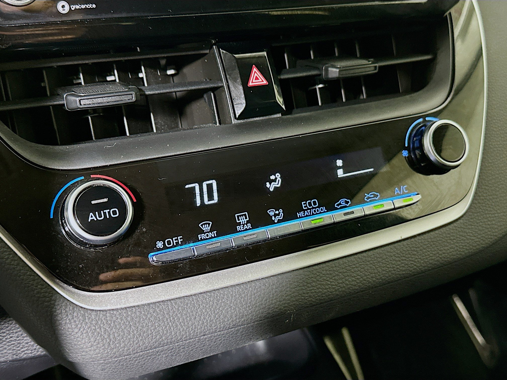 Used 2022 Toyota Corolla LE FWD image 22