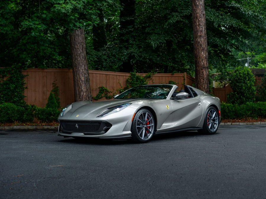 Used 2022 Ferrari 812 GTS RWD image 1